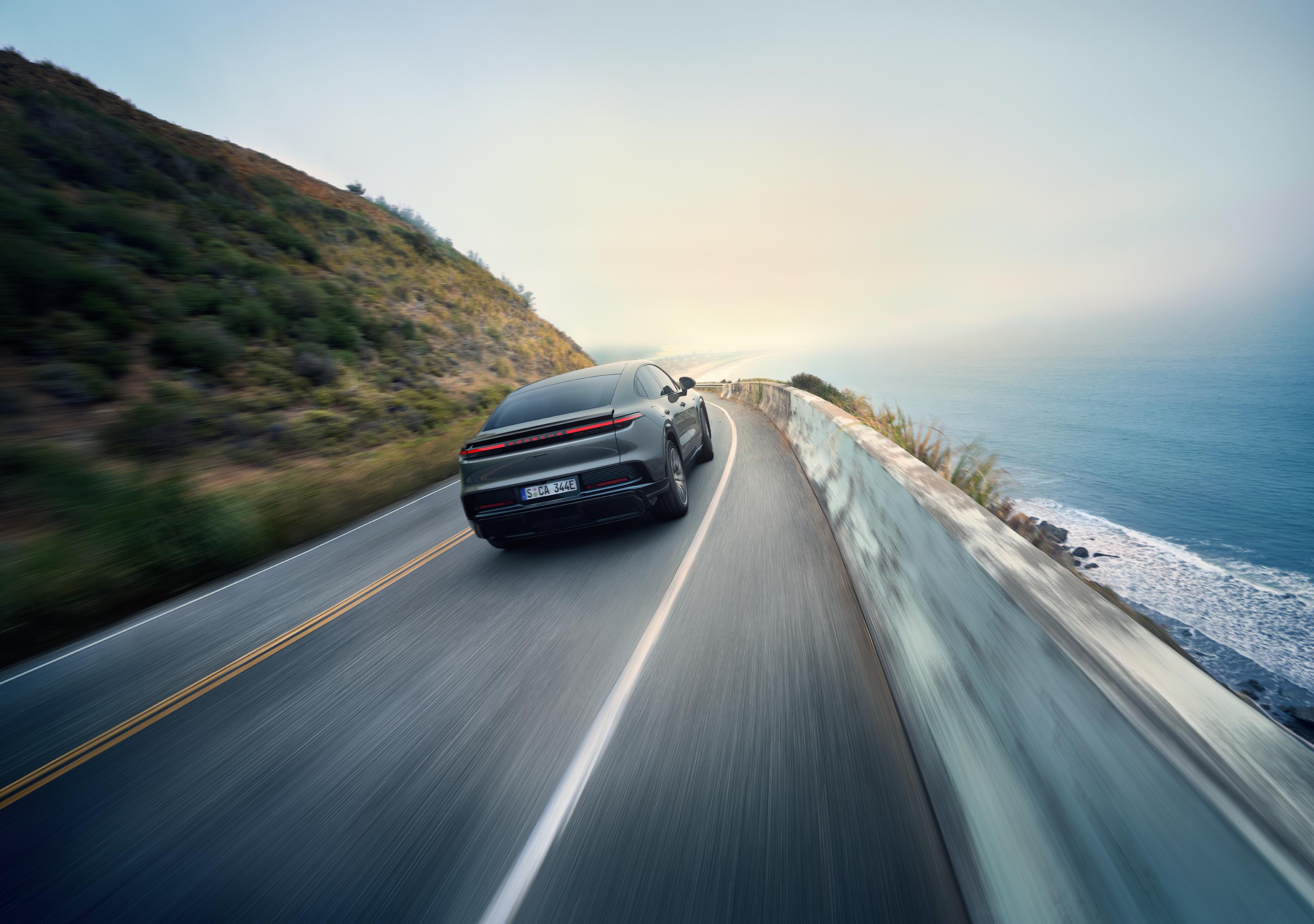 Requisitos para alquilar un coche premium en España 